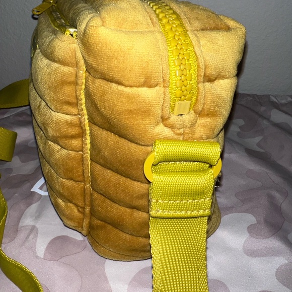 Dagne Dover | Micah Crossbody (Velvet Puff) - Picture 8 of 16